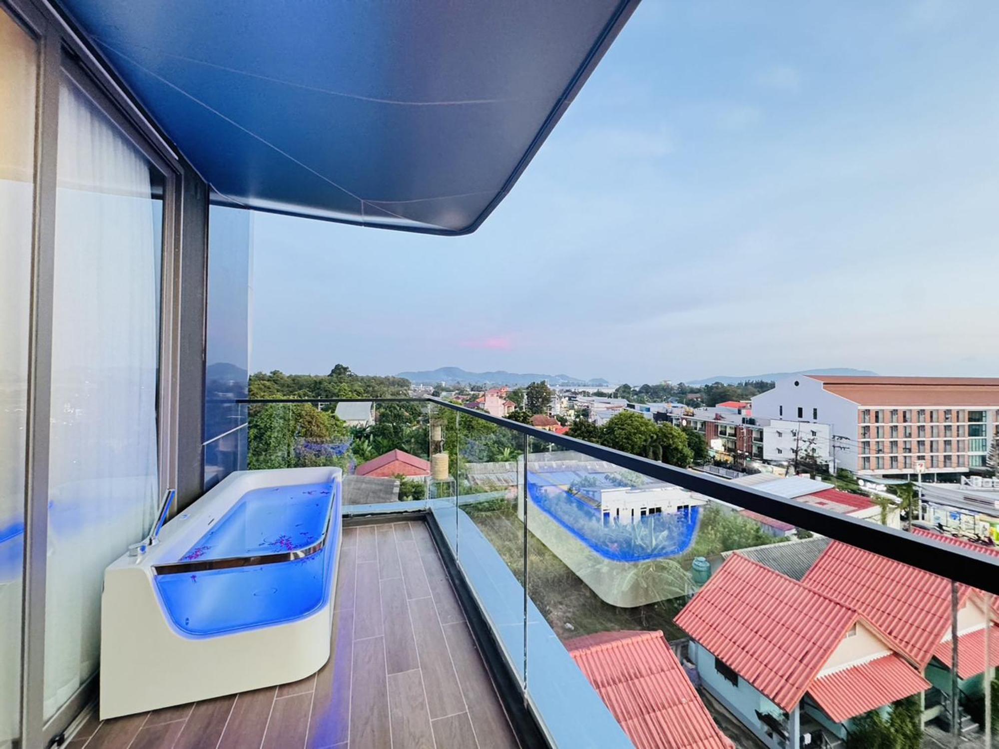 The Blue Hotel - Sha Plus Chalong Zimmer foto
