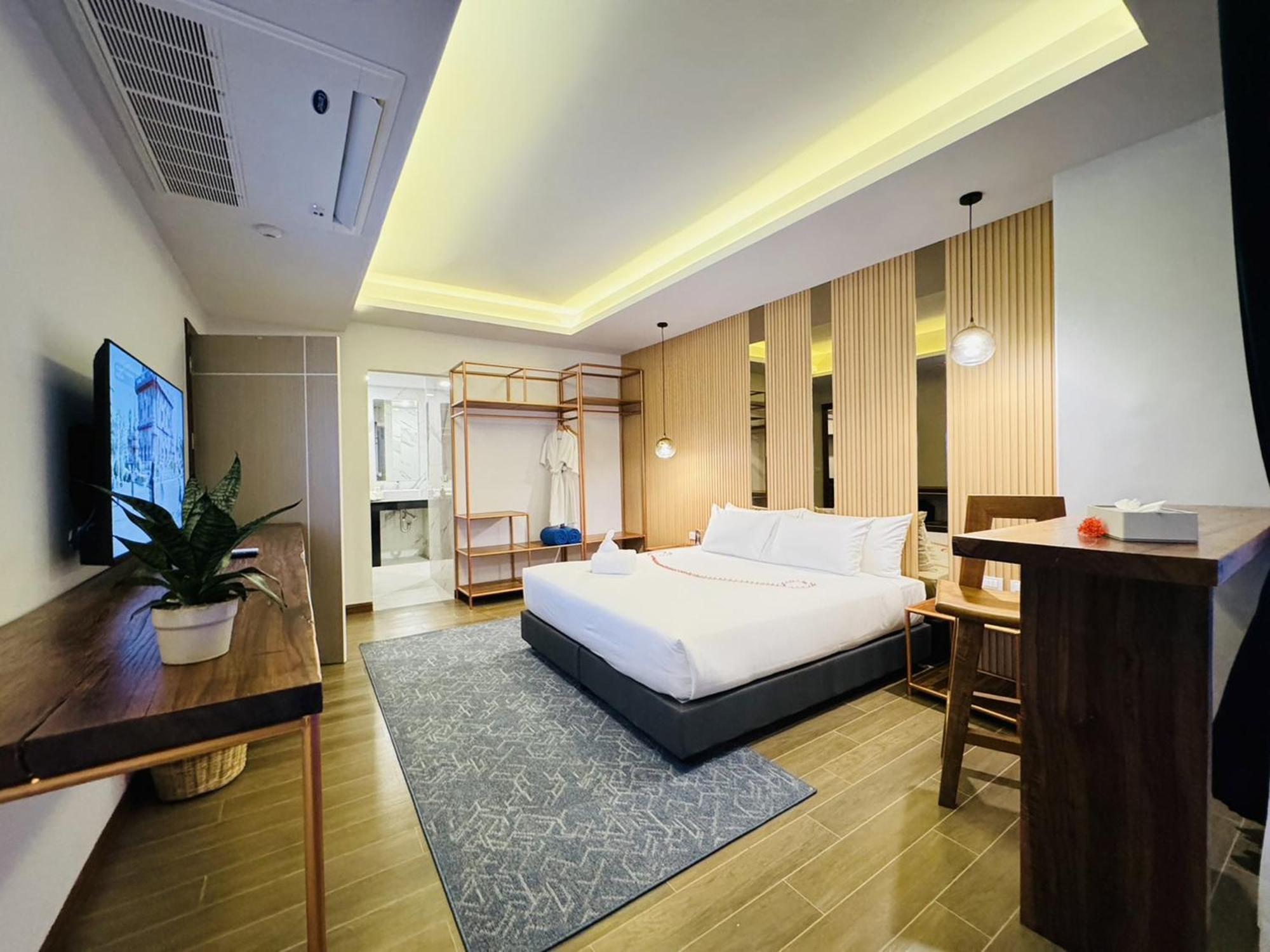 The Blue Hotel - Sha Plus Chalong Exterior foto